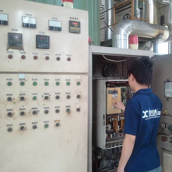 三菱110KW变频器现场调试维修