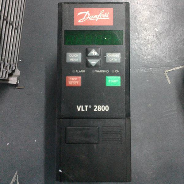丹佛斯VLT2800变频器报警故障维修